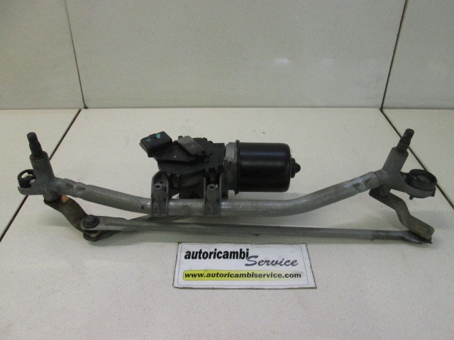MOTORCEK PREDNJIH BRISALCEV OEM N. 00006401F4 ORIGINAL REZERVNI DEL CITROEN C3 / PLURIEL MK1R (09/2005 - 11/2010) BENZINA LETNIK 2006