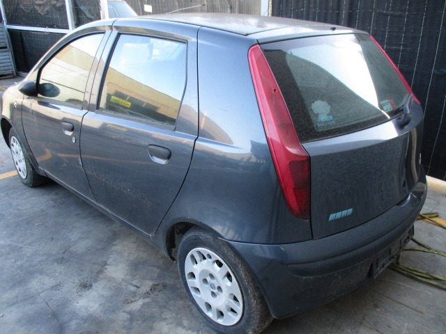 FIAT PUNTO 1.2 B 5P 5M 44KW (2003) RICAMBI IN MAGAZZINO