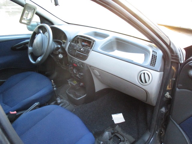 FIAT PUNTO 1.2 B 44KW 5M 5P (2003) RICAMBIO USATO 