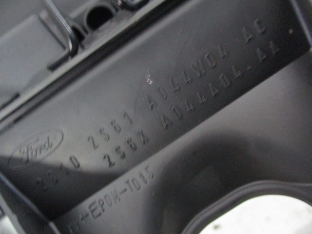 ARMATURNA PLOSCA OEM N. 2S61-A044W04 ORIGINAL REZERVNI DEL FORD FIESTA JH JD MK5 (2002 - 2005) DIESEL LETNIK 2004