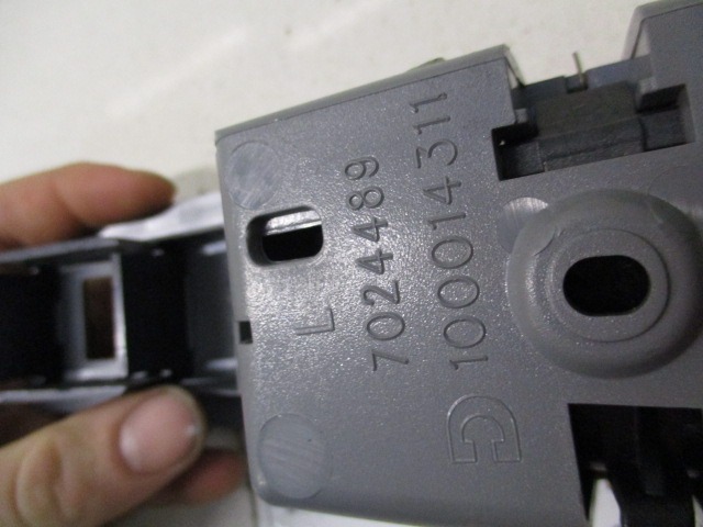 OKRASNE LETVICE VRAT  OEM N. 81404004 ORIGINAL REZERVNI DEL BMW SERIE 7 E65/E66/E67/E68 LCI R (2005 - 2008) DIESEL LETNIK 2005