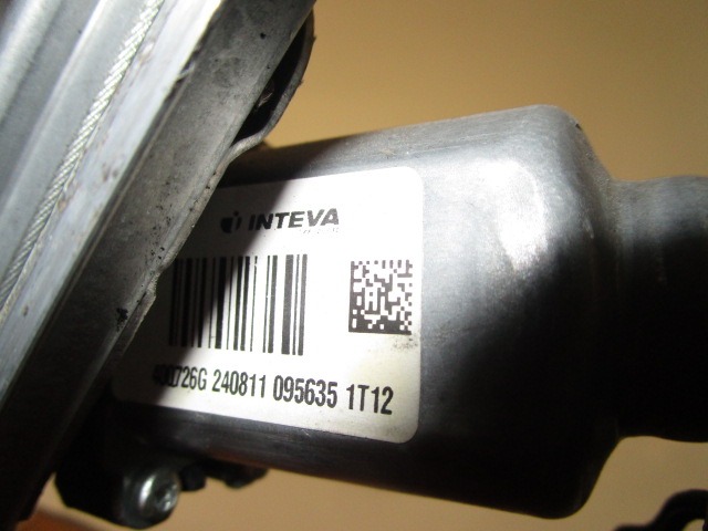 MEHANIZEM DVIGA ZADNJIH STEKEL  OEM N. 8200901104 ORIGINAL REZERVNI DEL DACIA LOGAN MK1 (2004 - 2013) DIESEL LETNIK 2011