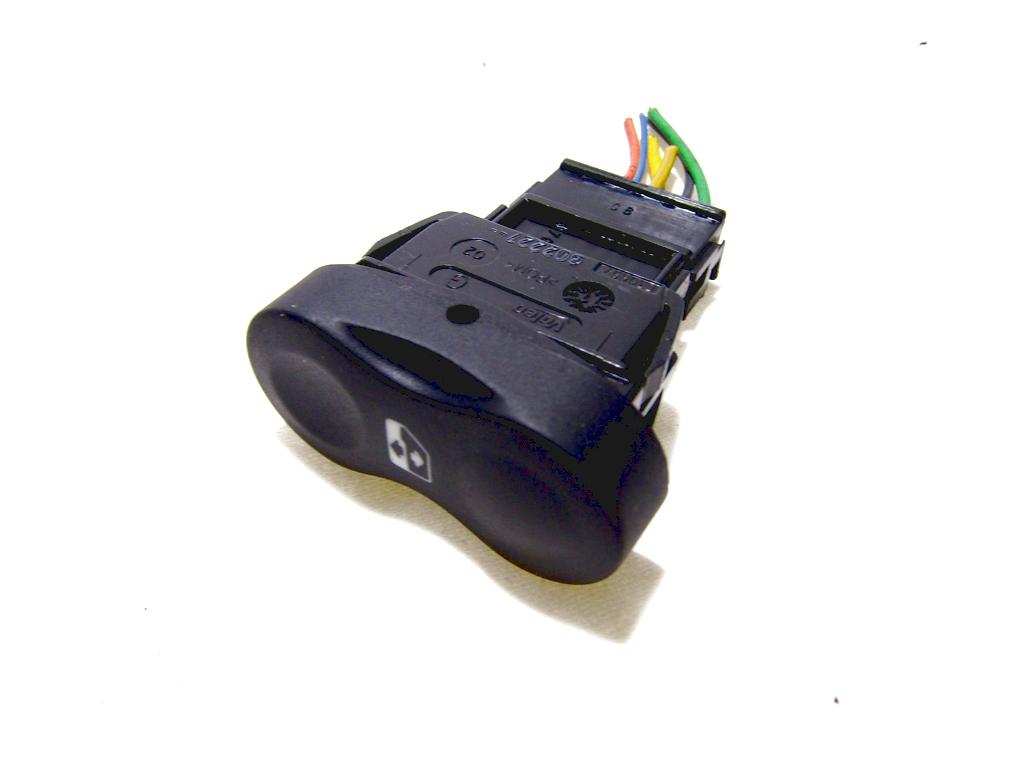 STIKALO SPREDNJIH DESNIH SIP OEM N. 8200467835 ORIGINAL REZERVNI DEL DACIA LOGAN MK1 (2004 - 2013) DIESEL LETNIK 2011
