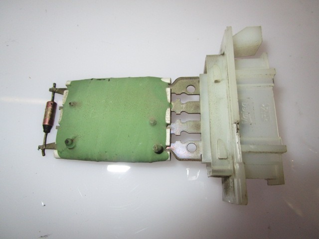 REGULATOR PREZRACEVANJA OEM N. RISISTENZA ORIGINAL REZERVNI DEL DACIA LOGAN MK1 (2004 - 2013) DIESEL LETNIK 2011