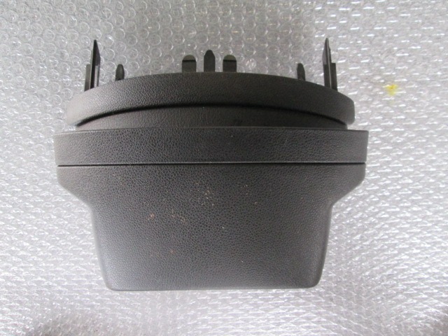 MONTA?NI DELI /  ARMATURNE PLOSCE SPODNJI OEM N. 4131FG ORIGINAL REZERVNI DEL PEUGEOT 308 4A 4B 4C 4E 4H MK1 BER/SW/CC (2007 - 2013) DIESEL LETNIK 2008