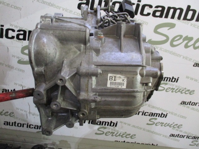 ROCNI MENJALNIK OEM N. 96420073 ORIGINAL REZERVNI DEL CHEVROLET CRUZE J300 J305 (2009 - 2019) DIESEL LETNIK 2010