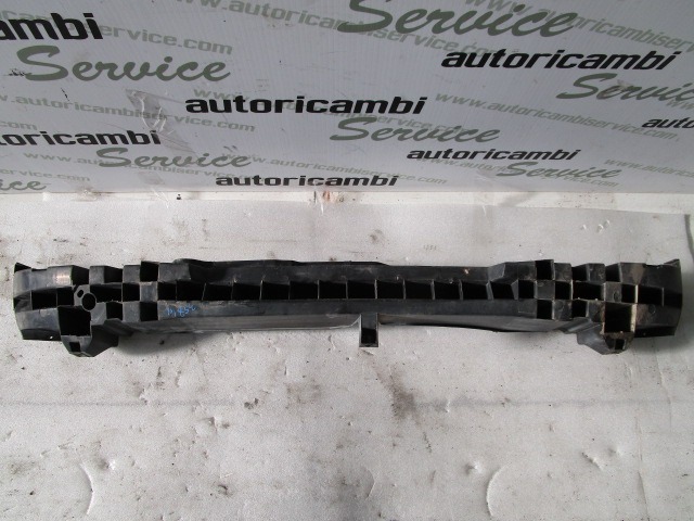 TRAVERZA ZADNJEGA ODBIJACA  OEM N. 8200290084 ORIGINAL REZERVNI DEL RENAULT CLIO BR0//1 CR0/1 KR0/1 MK3 (2005 - 05/2009) DIESEL LETNIK 2007