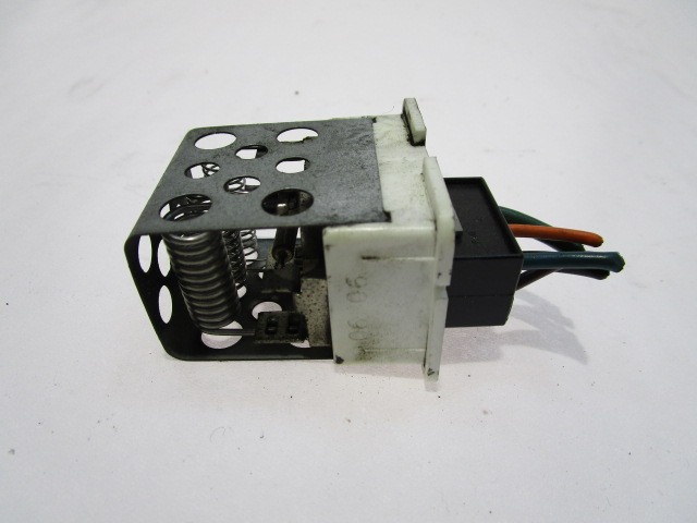 REGULATOR PREZRACEVANJA OEM N.  ORIGINAL REZERVNI DEL OPEL ASTRA H A04 L48,L08,L35,L67 5P/3P/SW (2004 - 2007) DIESEL LETNIK 2006