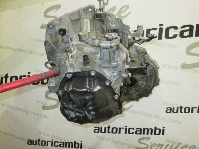 ROCNI MENJALNIK OEM N. 7E0945079J2036 ORIGINAL REZERVNI DEL FIAT SEDICI FY (2006 - 4/2009) BENZINA LETNIK 2007