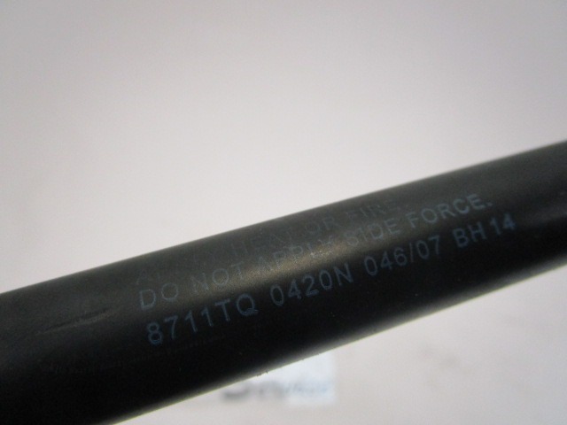 AMORTIZERJI PRTLJAZNIH VRAT  OEM N. 8711TQ-0420N ORIGINAL REZERVNI DEL FIAT SEDICI FY (2006 - 4/2009) DIESEL LETNIK 2007