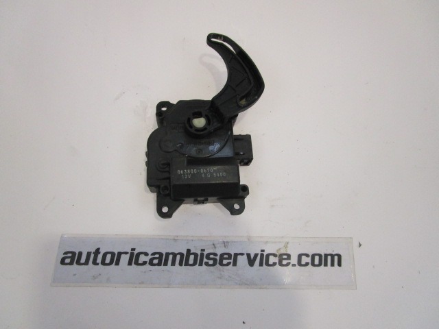 MOTORCEK OGREVANJA OEM N. 063800-0670 ORIGINAL REZERVNI DEL HONDA JAZZ GD GE3 GE2 MK2 (2002 - 2008) GD1 GD5 GD GE3 GE2 GE GP GG GD6 GD8 BENZINA LETNIK 2005