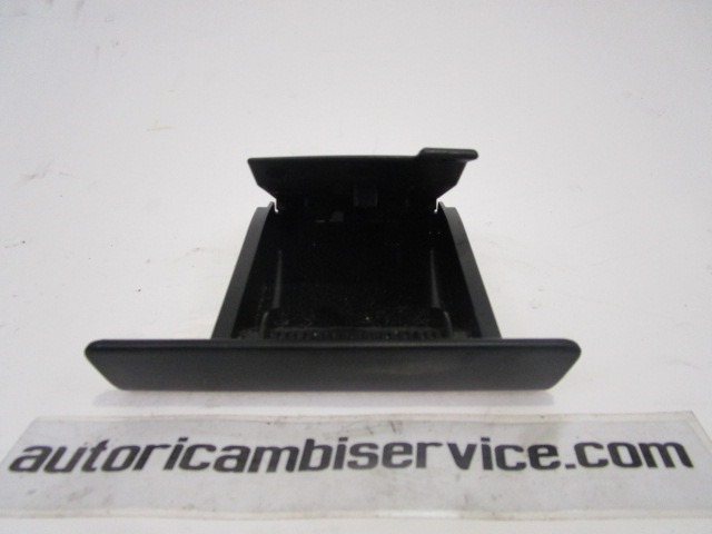 PEPELNIK / DRZALA ZA PIJACO OEM N. 9637031977 ORIGINAL REZERVNI DEL PEUGEOT 307 3A/B/C/E/H BER/SW/CABRIO (2001 - 2009) DIESEL LETNIK 2007