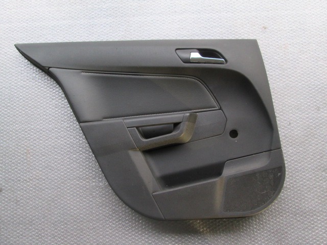 VRATNI PANEL OEM N. PNPSPOPASTRAHA04BR5P ORIGINAL REZERVNI DEL OPEL ASTRA H A04 L48,L08,L35,L67 5P/3P/SW (2004 - 2007) DIESEL LETNIK 2005