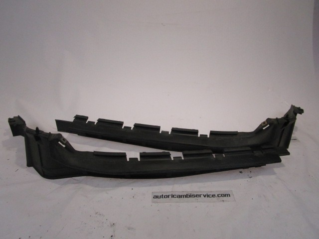 RE?ETKA POD VETROBRANSKIM STEKLOM OEM N. ST4236/1 ORIGINAL REZERVNI DEL FIAT GRANDE PUNTO 199 (2005 - 2012) DIESEL LETNIK 2006