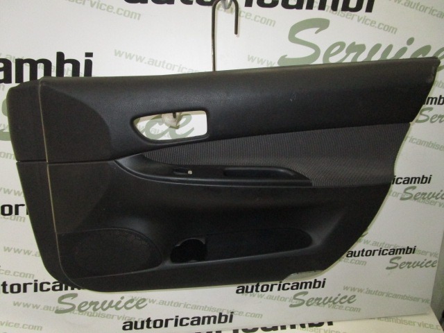 NOTRANJA OBLOGA SPREDNJIH VRAT OEM N. PNADTMZ6GGSW5P ORIGINAL REZERVNI DEL MAZDA 6 GG GY (2003-2008) DIESEL LETNIK 2005
