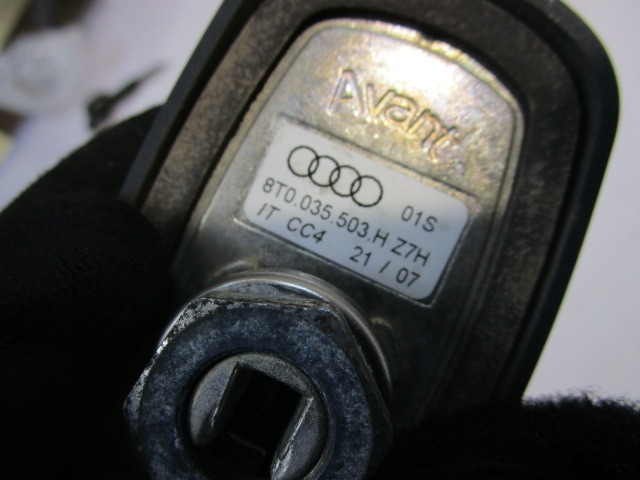 REZERVNI DELI, RADIJSKO-NAVIGACIJSKE NAPRAVE OEM N. 8T0035503H ORIGINAL REZERVNI DEL AUDI A5 8T COUPE/5P (2007 - 2011) DIESEL LETNIK 2007