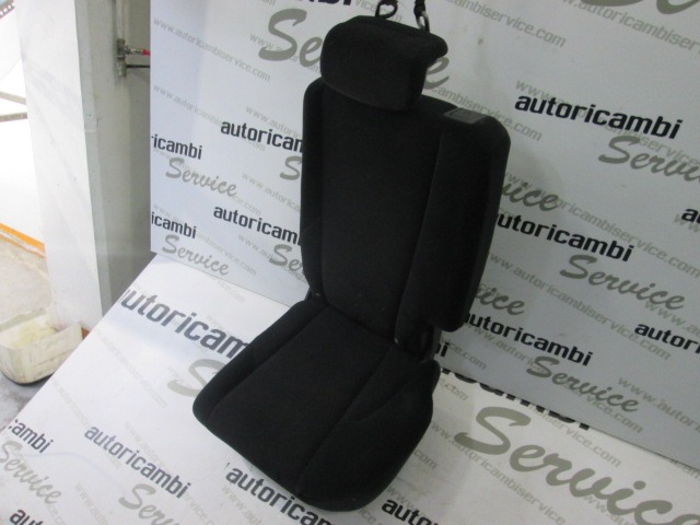 TRETJA VRSTA ENOJNI SEDEZ BLAGO OEM N. 23PSTHYTUCSONJMMK1SV5P ORIGINAL REZERVNI DEL HYUNDAI TUCSON JM MK1 (2004 - 2009) DIESEL LETNIK 2007