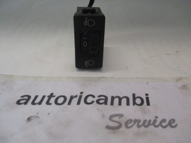 GLAVNO STIKALO LUCI OEM N. 96661868XT ORIGINAL REZERVNI DEL CITROEN C3 MK2 SC (2009 - 2016) BENZINA LETNIK 2010