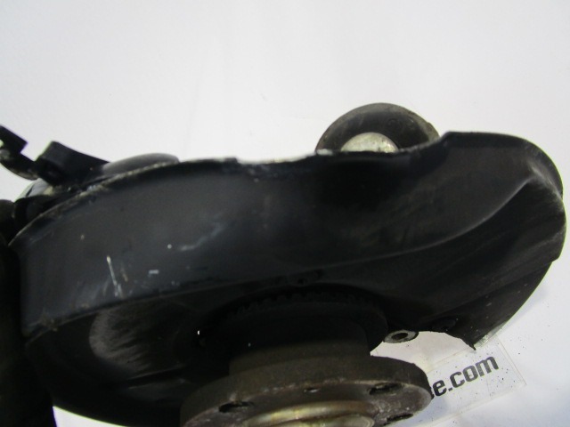 KOLESNI NOSILEC ZADAJ DESNO / POGON PRIROBNICO PESTA OEM N. 8E0505432AF ORIGINAL REZERVNI DEL AUDI A4 B7 8EC 8ED 8HE BER/SW/CABRIO (2004 - 2007) DIESEL LETNIK 2005