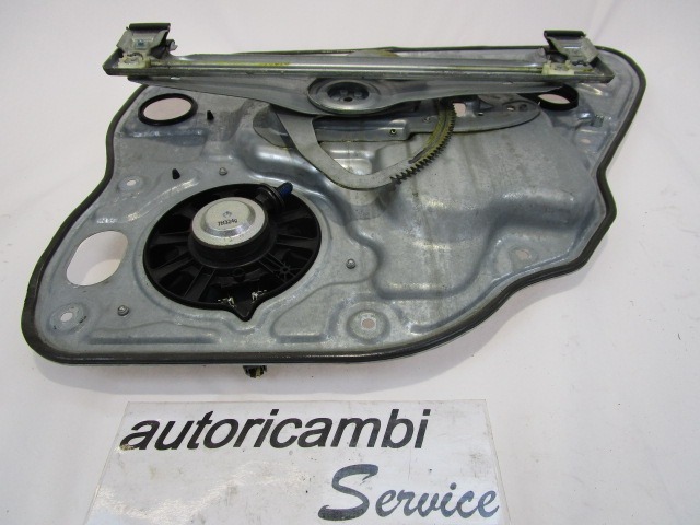 MEHANIZEM ZA ZADNJA VRATA  OEM N. 8679082 ORIGINAL REZERVNI DEL VOLVO V50 545 R (2007 - 2012) DIESEL LETNIK 2007