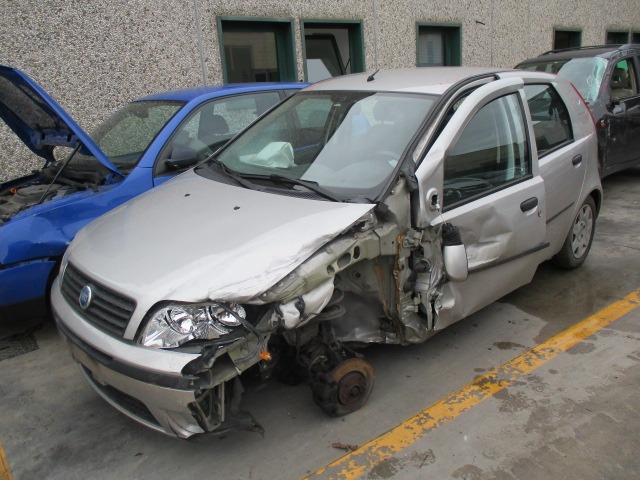 FIAT PUNTO 1.3 D 51KW 5M 5P (2005) RICAMBIO USATO 