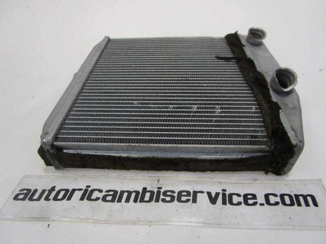 GRELEC RADIATORJA OEM N. 77365032 ORIGINAL REZERVNI DEL FIAT GRANDE PUNTO 199 (2005 - 2012) DIESEL LETNIK 2007