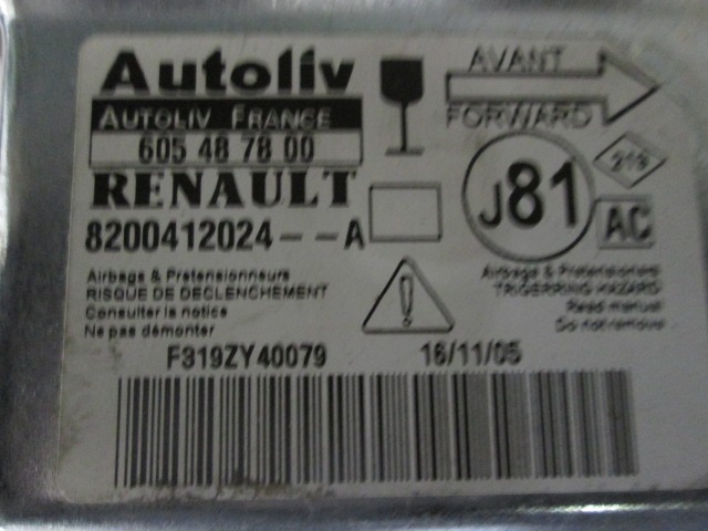 RACUNALNIK AIRBAG OEM N. 8200412024 ORIGINAL REZERVNI DEL RENAULT ESPACE / GRAND ESPACE JK0/1 MK4 (05/2003 - 08/2006) DIESEL LETNIK 2005