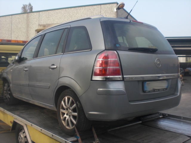 OPEL ZAFIRA 1.9 D 110KW 6M 5P (2006) RICAMBIO USATO 