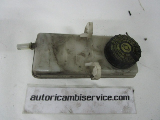 REZERVOAR CRPALKA  SERVO VOLAN OEM N. 204224574 ORIGINAL REZERVNI DEL PEUGEOT 307 3A/B/C/E/H BER/SW/CABRIO (2001 - 2009) DIESEL LETNIK 2002