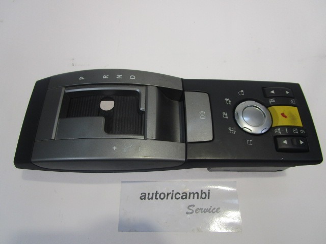 SREDINSKA KONZOLA  OEM N. 8H32-14B596-AA ORIGINAL REZERVNI DEL LAND ROVER RANGE ROVER SPORT L320 MK1 (2005 - 2010) DIESEL LETNIK 2008