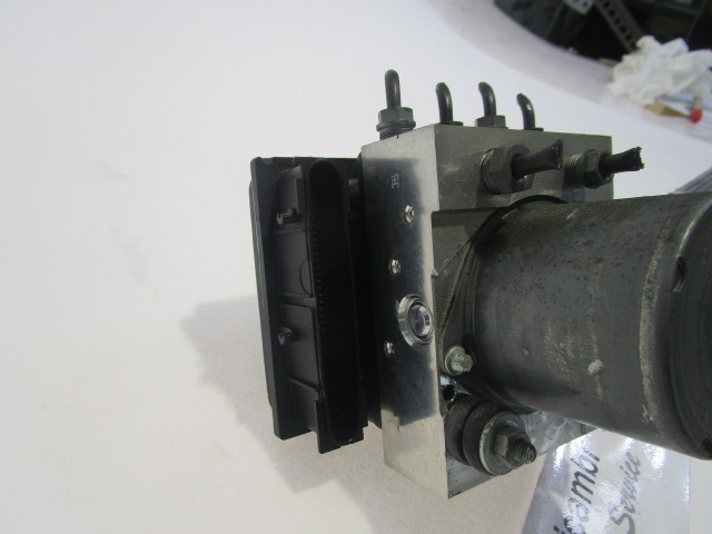 ABS AGREGAT S PUMPO OEM N. 265235020 ORIGINAL REZERVNI DEL LAND ROVER RANGE ROVER SPORT L320 MK1 (2005 - 2010) DIESEL LETNIK 2008