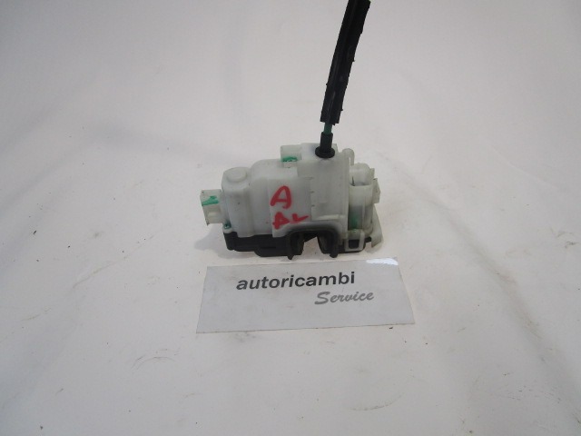 CENTRALNI ZAKLEP SPREDNJIH VRAT  OEM N. 50513059 ORIGINAL REZERVNI DEL ALFA ROMEO 159 939 BER/SW (2005 - 2013) DIESEL LETNIK 2007