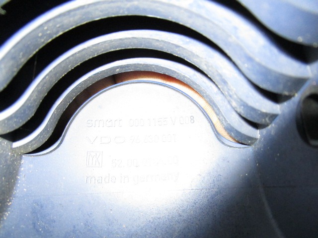 ODVOD ZRAKA OEM N. Q0001155V008C39Z00 ORIGINAL REZERVNI DEL SMART FORTWO CITY-COUPE CABRIO 450 MK1 (1998 - 2007) BENZINA LETNIK 2000