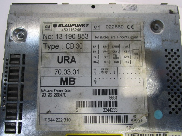 RADIO CD / OJACEVALNIK / IMETNIK HIFI OEM N. 7644222310 ORIGINAL REZERVNI DEL OPEL VECTRA C Z02 BER/SW (2002 - 2006) DIESEL LETNIK 2005