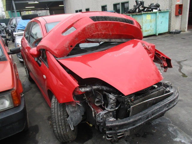 FIAT GRANDE PUNTO 1.4 B 70KW 6M 3P (2006) RICAMBIO USATO 