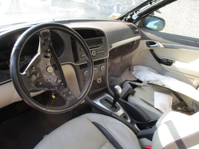 SAAB 9-3 1.9 132KW D AUT SW (2009) RICAMBIO USATO 