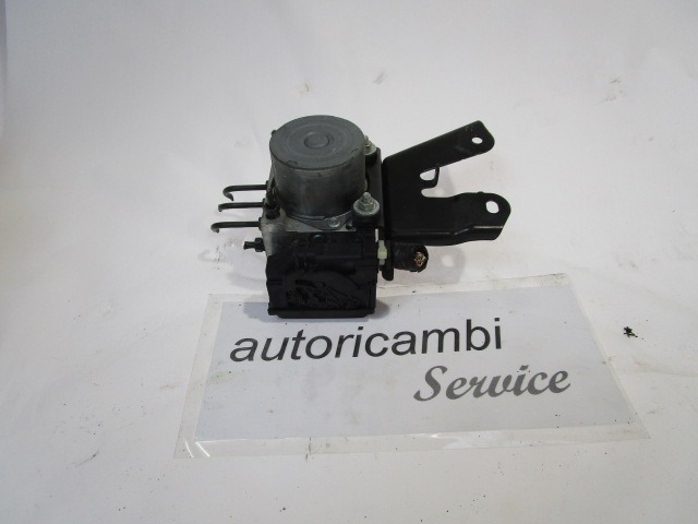 ABS AGREGAT S PUMPO OEM N. 266000000000 ORIGINAL REZERVNI DEL TOYOTA AYGO B1 (2005 - 2009) BENZINA LETNIK 2008