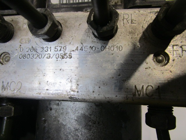 ABS AGREGAT S PUMPO OEM N. 266000000000 ORIGINAL REZERVNI DEL TOYOTA AYGO B1 (2005 - 2009) BENZINA LETNIK 2008