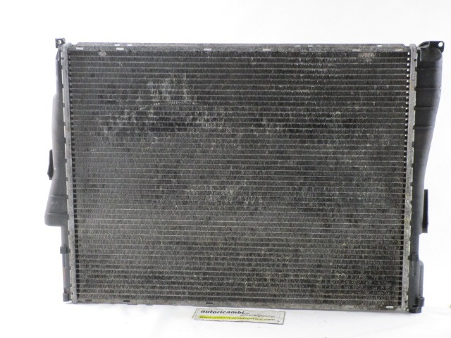 RADIATOR VODE OEM N. 17119071517 ORIGINAL REZERVNI DEL BMW SERIE 3 E46 BER/SW/COUPE/CABRIO (1998 - 2002) DIESEL LETNIK 2000