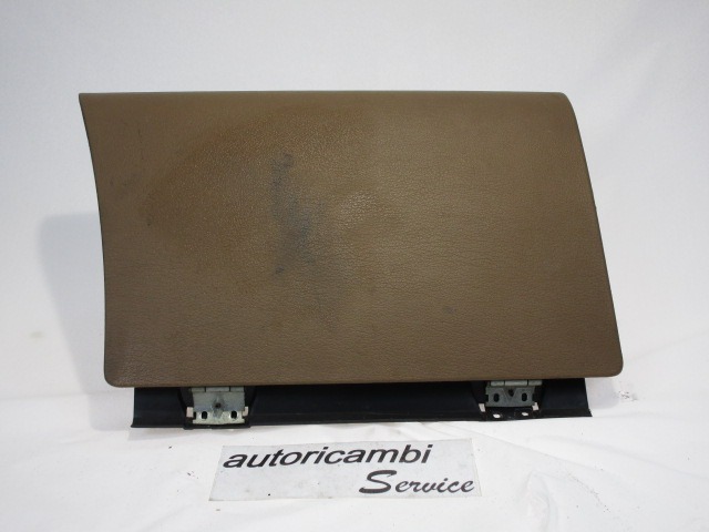 PREDAL ZA DOKUMENTE OEM N. BTR1633 ORIGINAL REZERVNI DEL LAND ROVER RANGE ROVER P38A MK2 (1992 - 2002) DIESEL LETNIK 1995