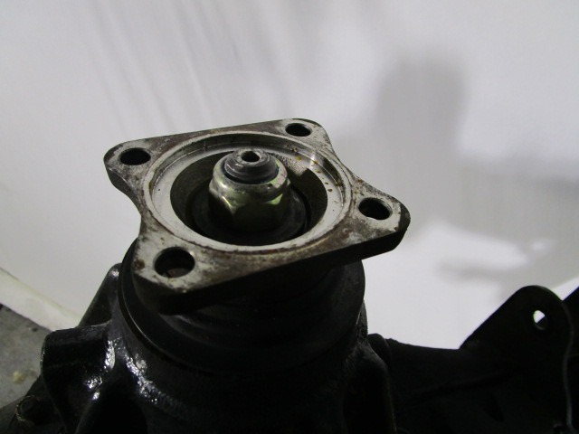 MOST ZADNJE OSI OEM N. HRC2604 ORIGINAL REZERVNI DEL LAND ROVER RANGE ROVER P38A MK2 (1992 - 2002) DIESEL LETNIK 1995