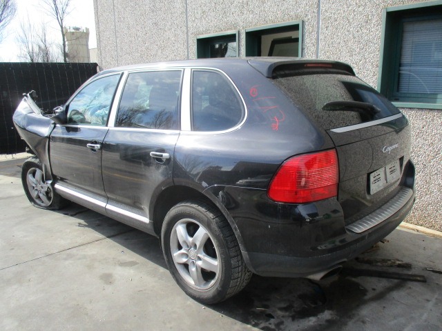 PORSCHE CAYENNE 3.2 184KW 4X4 B AUT 5P (2003) RICAMBIO USATO 