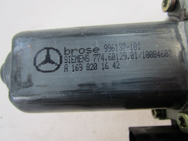 DVIZNI MEHANIZEM SPREDNIH STEKEL  OEM N. A1698201642 996137-101 774.60129.01 ORIGINAL REZERVNI DEL MERCEDES CLASSE A W169 5P C169 3P (2004 - 04/2008) DIESEL LETNIK 2004