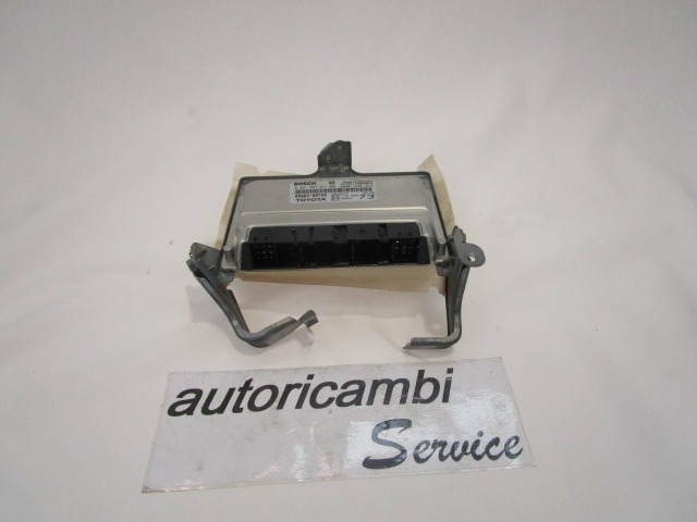 KOMPLET ODKLEPANJE IN VZIG  OEM N. 16378 KIT ACCENSIONE AVVIAMENTO ORIGINAL REZERVNI DEL TOYOTA COROLLA E12 (2000 - 2006) BENZINA LETNIK 2004