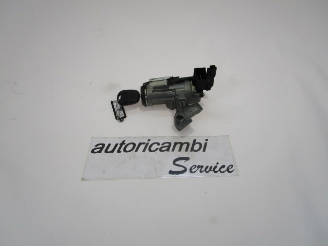 KOMPLET ODKLEPANJE IN VZIG  OEM N. 16378 KIT ACCENSIONE AVVIAMENTO ORIGINAL REZERVNI DEL TOYOTA COROLLA E12 (2000 - 2006) BENZINA LETNIK 2004