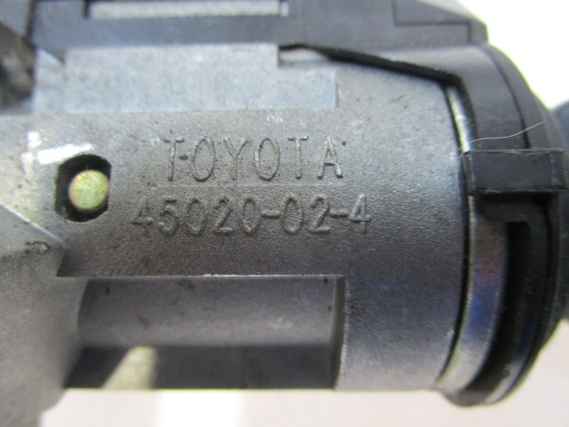 KOMPLET ODKLEPANJE IN VZIG  OEM N. 16378 KIT ACCENSIONE AVVIAMENTO ORIGINAL REZERVNI DEL TOYOTA COROLLA E12 (2000 - 2006) BENZINA LETNIK 2004