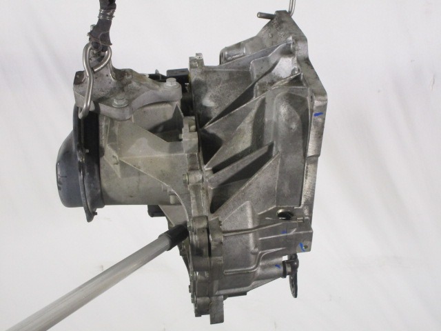 ROCNI MENJALNIK OEM N. RF2N1R-7F096-AB ORIGINAL REZERVNI DEL FORD FUSION JU R (03/2006 - 2012) DIESEL LETNIK 2007