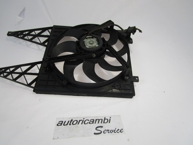 VENTILATOR HLADILNIKA OEM N. 6Q0121207N ORIGINAL REZERVNI DEL SKODA FABIA MK2 542 545 BER/SW (2007 - 2014) BENZINA LETNIK 2008