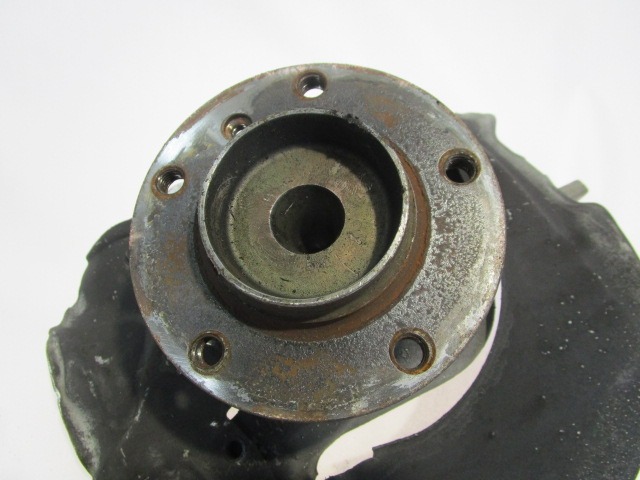 VRTLJIVI LEZAJ DESNO / PESTO KOLESA Z LEZAJEM SPREDAJ OEM N. 31216760954 ORIGINAL REZERVNI DEL BMW SERIE 5 E60 E61 (2003 - 2010) DIESEL LETNIK 2005