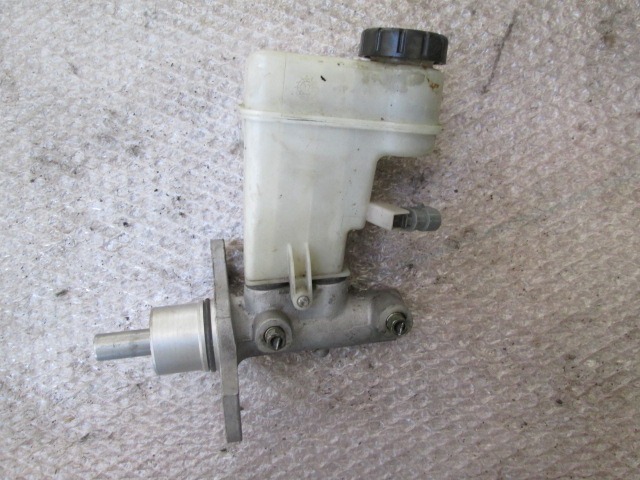 ZAVORNI CILINDER OEM N. 93172090 ORIGINAL REZERVNI DEL OPEL VECTRA C Z02 R BER/SW (2006 - 2009) DIESEL LETNIK 2007